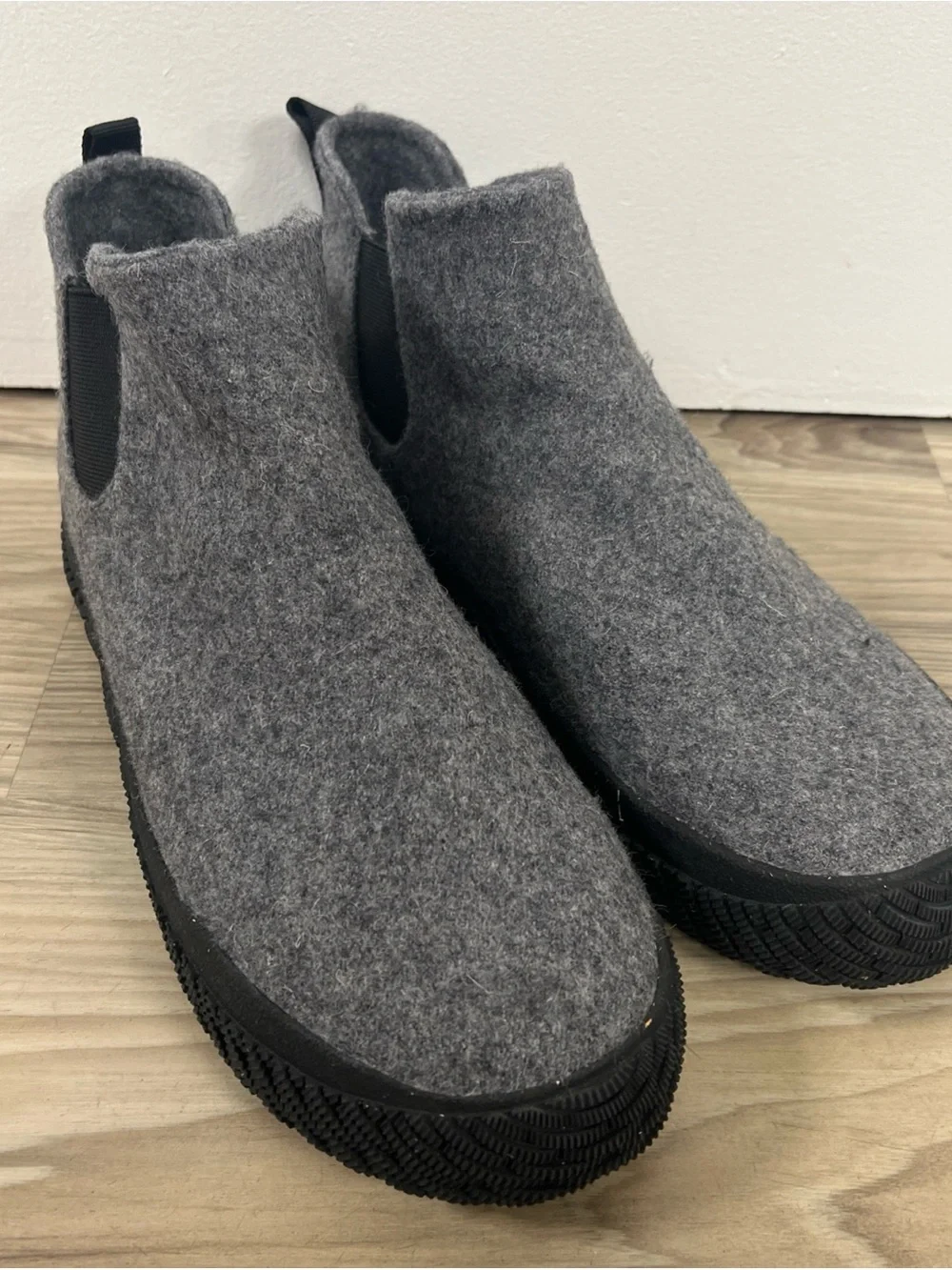 Hybrid Green Label Echo Shoes Gray Wool Chelsea Slip On Rubber Sole Mens 10 NWOB